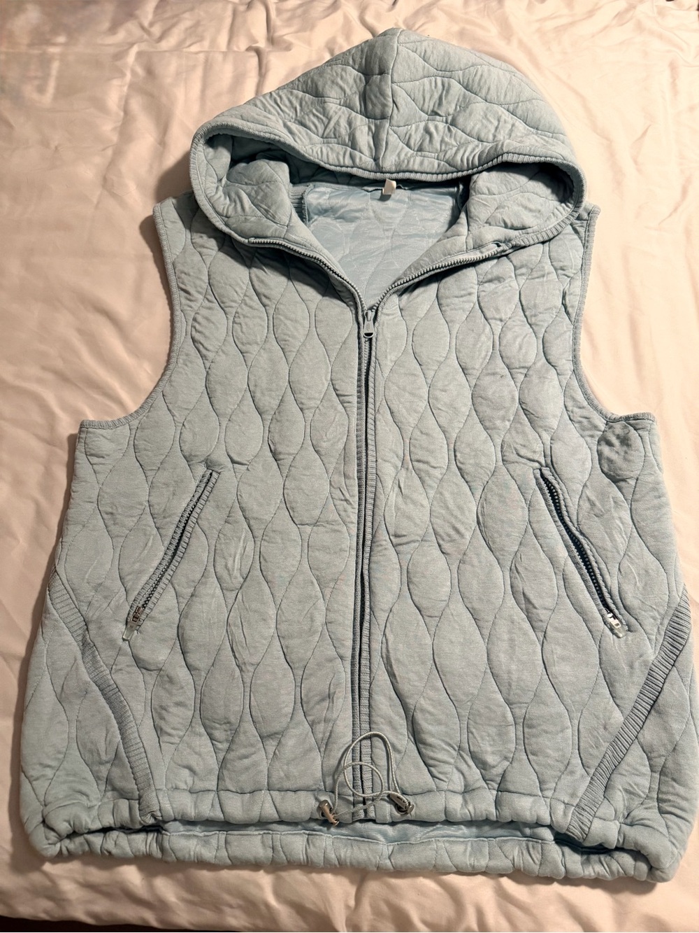 NWOT Free People Movement Dream Big Quilted Hooded Vest in Light Blue size Large